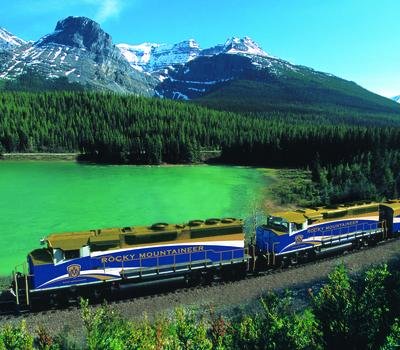 Luxury train travel USA